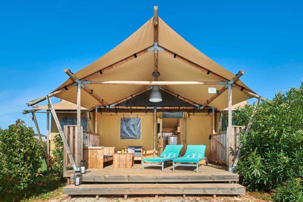 Family Glamping Tent,1022357239:JPEG