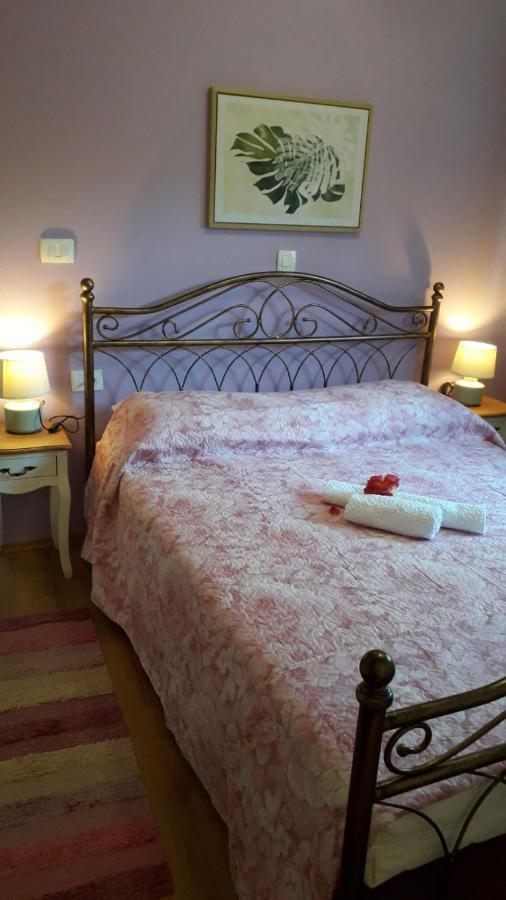 Double Room Private Bathroom