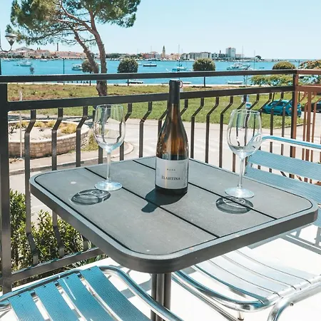 Villa Umag Seafront-3